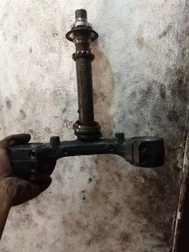 Mesa inferior da MT 09