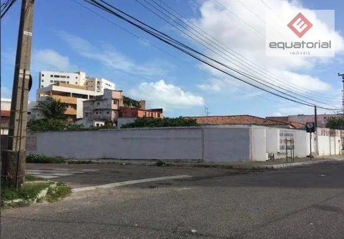 Terreno à venda, 164790 m² por R$ 4.119.750,00 - Papicu - Fortaleza/CE