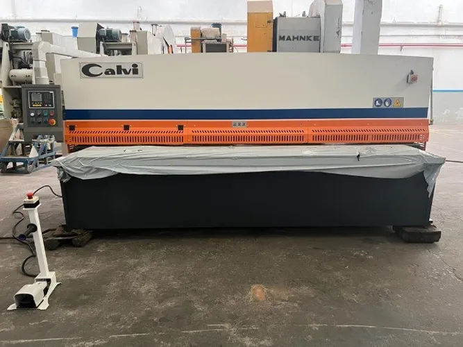 Guilhotina Hidraulica (NOVA)