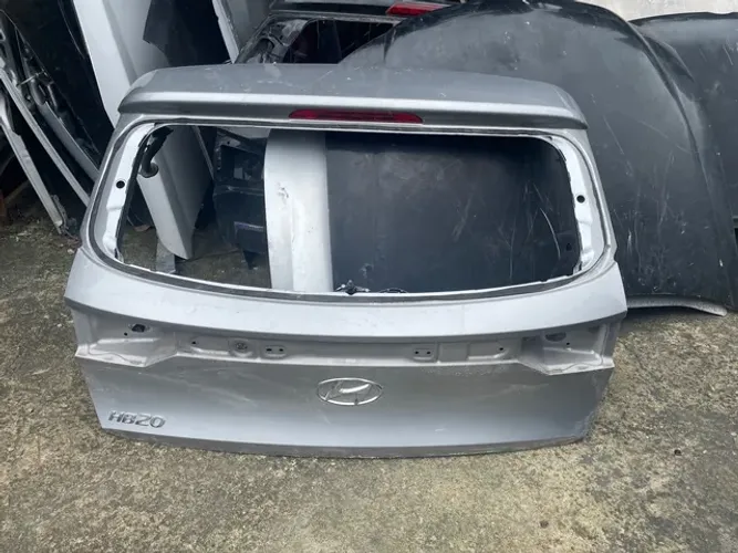 D tampa de mala Hyundai hb20 2023 hatch 