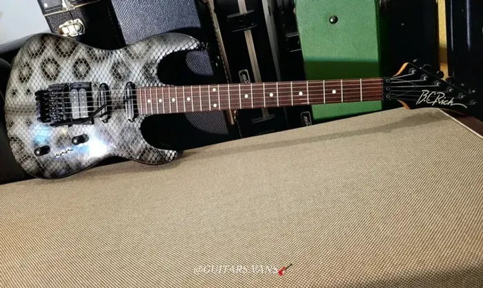 bc rich Gunslinger usa /ñ Gibson fender prs epiphone esp ltd ibanez Jackson marshall vox