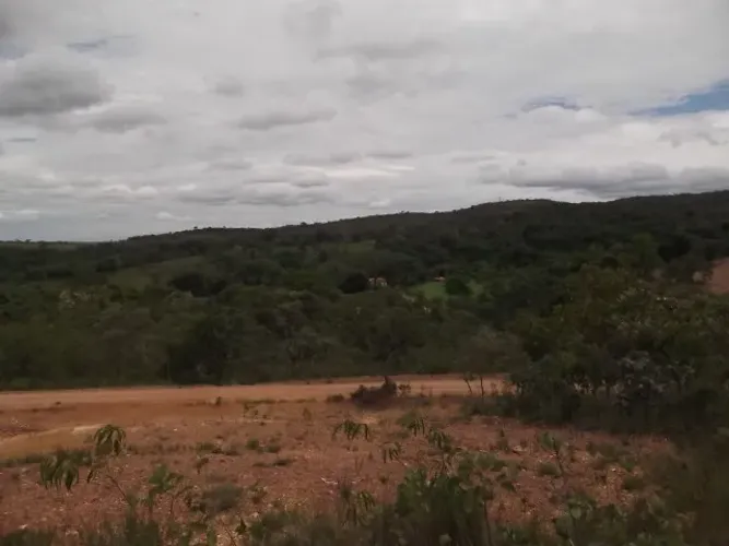 Terreno 47.000m², próximo a Serra do Cipó, com internet, bela vista para área verde.