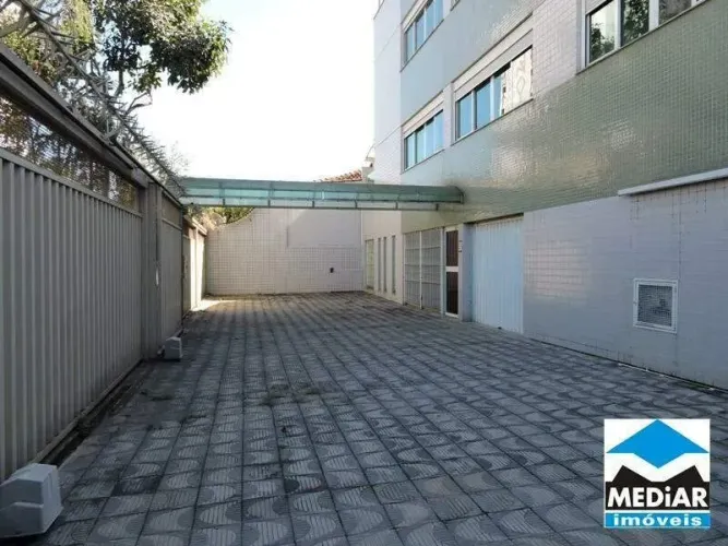 Prédio / Edifício Inteiro com 8 quartos à venda em Belo Horizonte