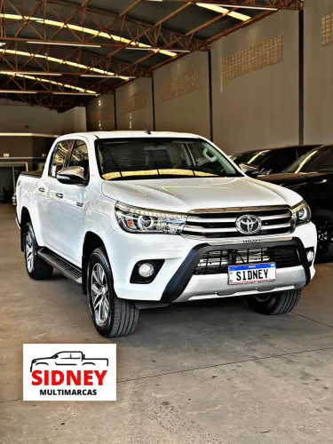 Toyota Hilux CD SRX 4X4 2.8 TDI 16V Diesel Aut. 2017