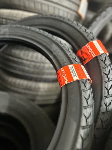 Pneu novo Levorin matrix 80/100r18 dianteiro 