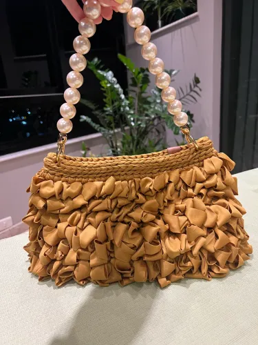 Bolsa exclusiva de crochê