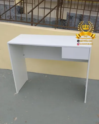 MESA DE ESTUDO