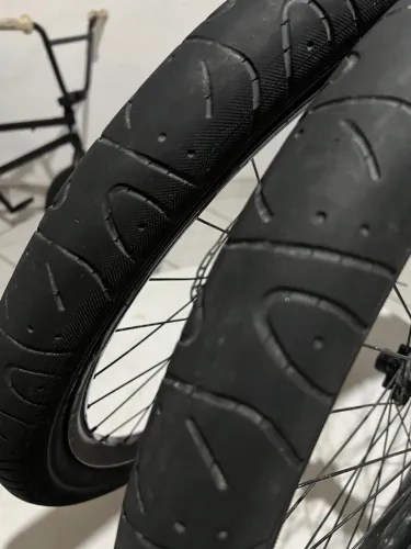 Par pneu Maxxis Hookworm