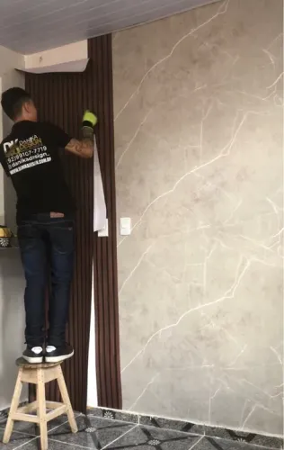 INSTALAÇÃO DE PAPEL DE PAREDE