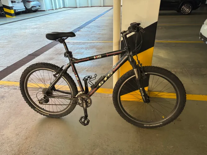 Bicicleta GTS M6 com kit Shimano Alivio aro 26