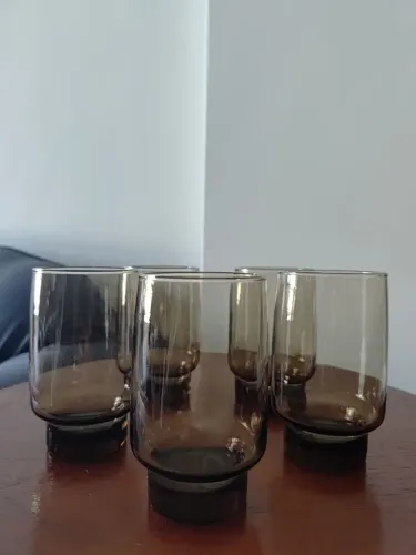 5 copos fumê (12cm de altura)