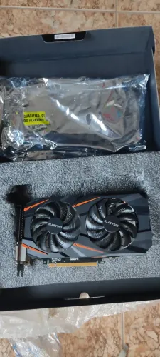 Placa de Vídeo GTX 1060 Gigabyte NVIDIA GeForce WindForce OC 6GB GDDR5 (Não Aceito Trocas)