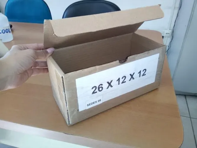 CAIXA DE PAPELÃO 