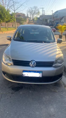 Volkswagen Fox 1.0 MI Total Flex 8V 3P 2013