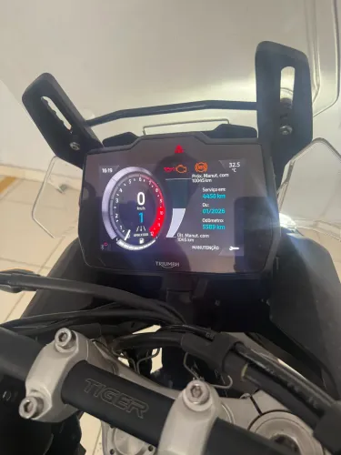 Tiger 900 raly pro muito nova