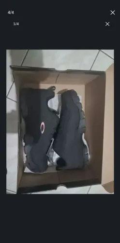 Tênis Oakley Masculino - Preto