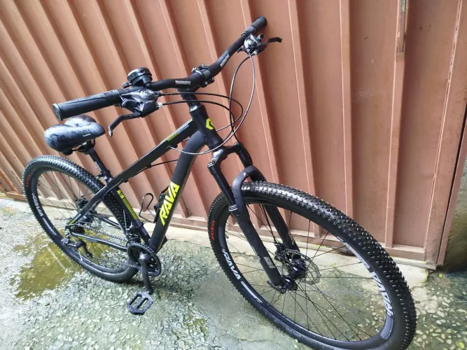 Bicicleta Rava Land 21v aro 29 quadro 15'5