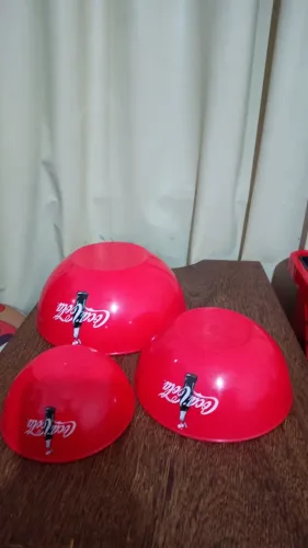 Lindo conjunto colecionavel de 03 bowl coca cola.Ótimo para eventos ao ar livre.