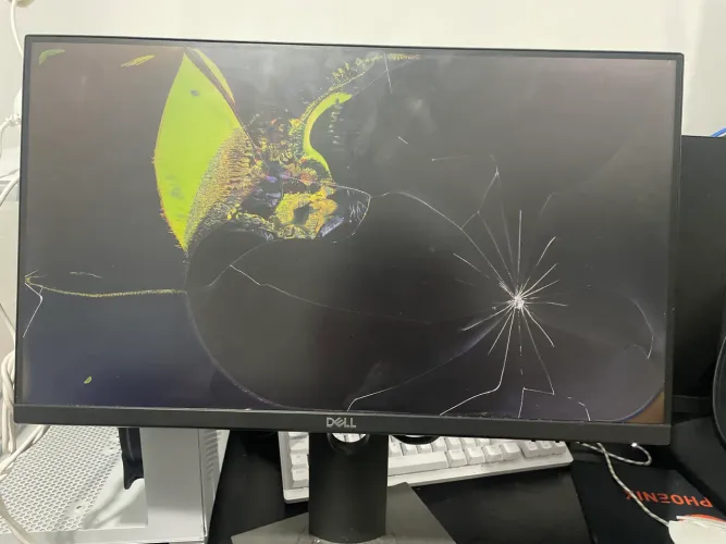 Monitor Dell quebrado 