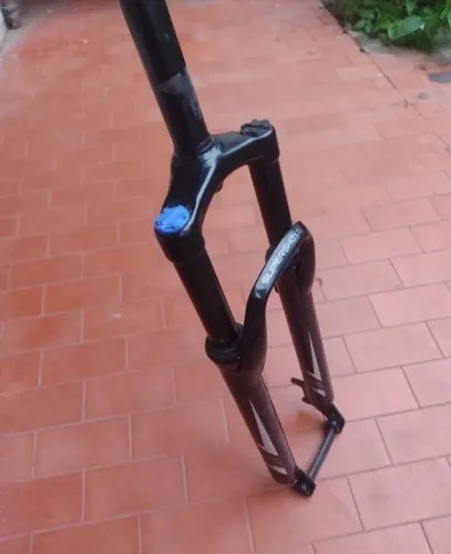 Garfo amortecedor Suspensão de bicicleta aro 29 freio a disco