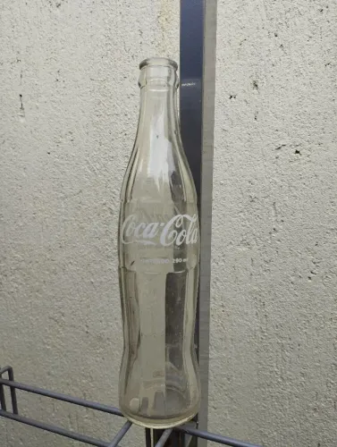 Garrafa antiga de Coca cola 290 ml