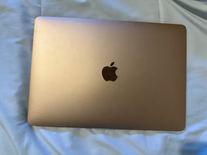 MacBook air 2018 i5 8gb - rose gold