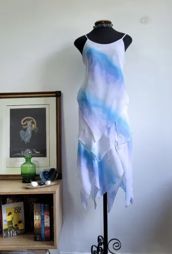 Vestido Longo Tie Dye Azul e Branco