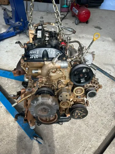 MOTOR HILUX 2.8 2020 4X4  177CVS 2 PORTA MANUAL 