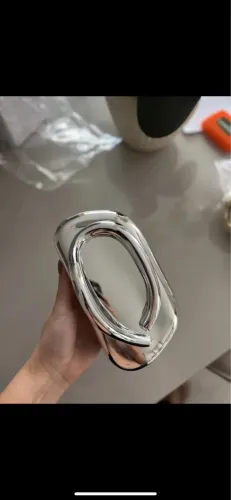 Clutch prata estruturada
