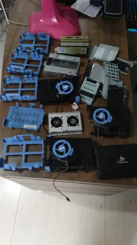 Gavetas internas e cases externas para HD desktop e notebook