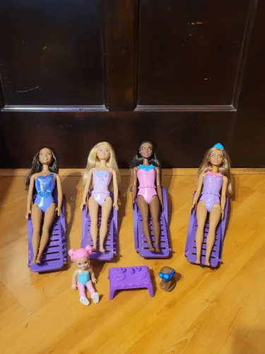 Vendo lote bonecas Barbie Mattel +acessórios 