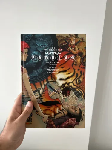 Coleção Fábulas (Fables) Edição de Luxo - 1 a 3