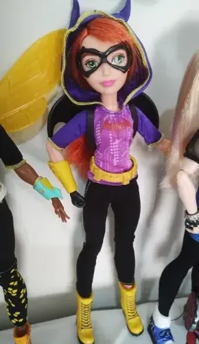 Dc Super Hero Girls Batgirl Completa