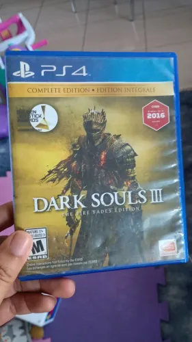 Dark Souls III - Com todas as DLCs (PS4)