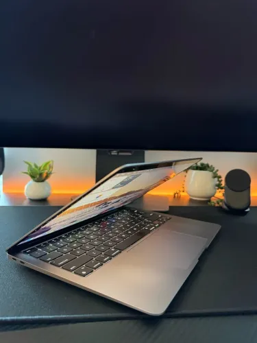 MacBook Air M1 16GB 512GB SSD Bateria 90% 107 Ciclos