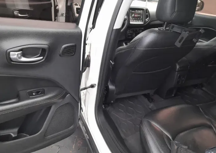 Jeep Compass Longitude 2.0 4X4 Dies. 16V Aut. 2019