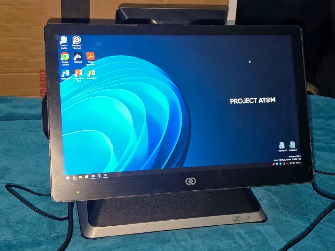 ? AIO Windows 10 2.90Ghz 8GB Ram 120 SSD 8GB RAM Touch-screen-Screen Dedicado