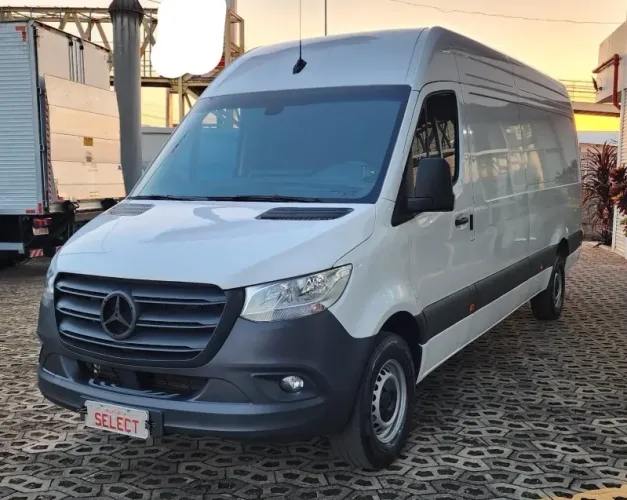 Mercedes-Benz Sprinter 417 Furgão Ext. L.t.a Die. (e6) 2025
