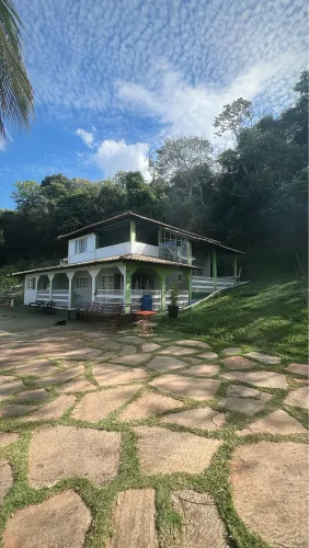CASA PARA TEMPORADA EM CHAPADA DOS GUIMARÃES