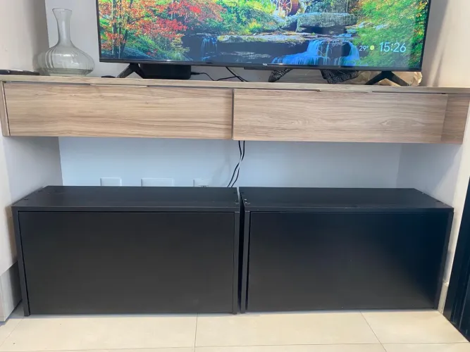 VENDO 2 SAPATEIRAS SEMINOVAS