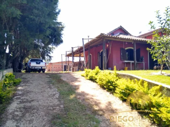 Chácara á venda em Terra Preta com 2.300 m²