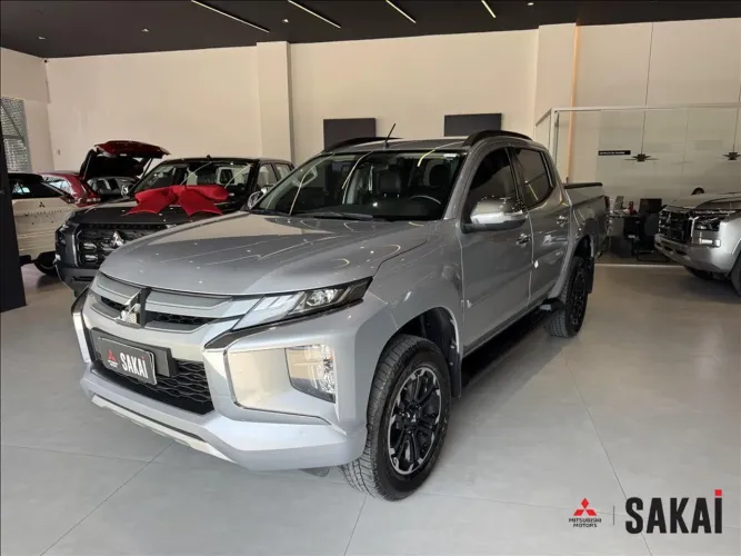 Mitsubishi L200 Triton Sport HPE 2.4 CD Diesel Aut. 2024