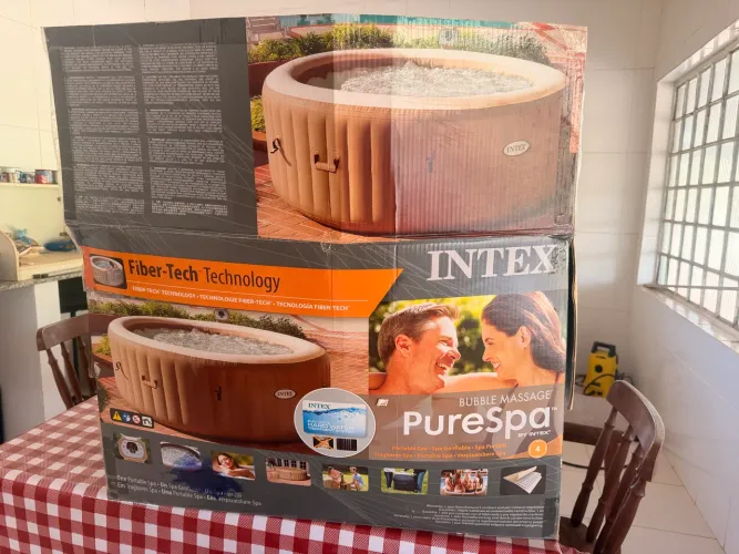 Ofurô/ SPA INFLÁVEL INTEX usado em excelente estado - hidromassagem e aquecedor