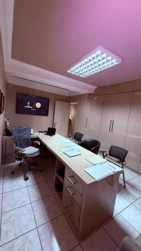 Alugo Sala Comercial em Boa Viagem com 100 m²