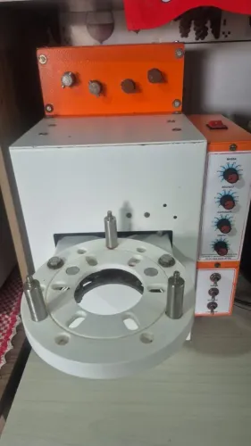 Vendo uma máquina de fazer salgados