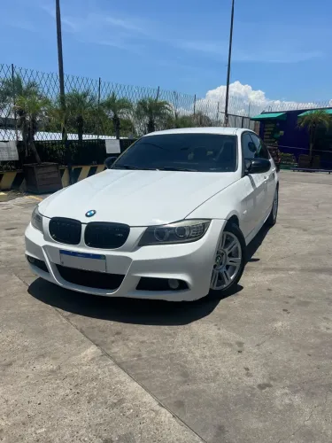 BMW 318I A 2.0 16V 136cv 5P 2012