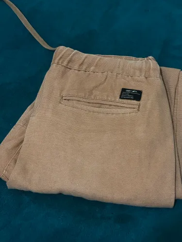 Calça bege OBEY