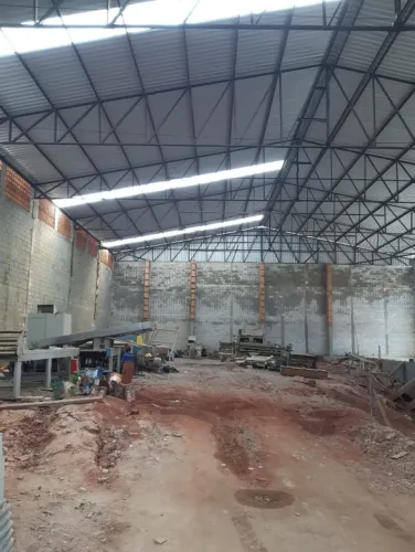 Barracão em Colombo para academia Society ou Academia de Musculação