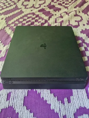 Playstation 4 - Usado