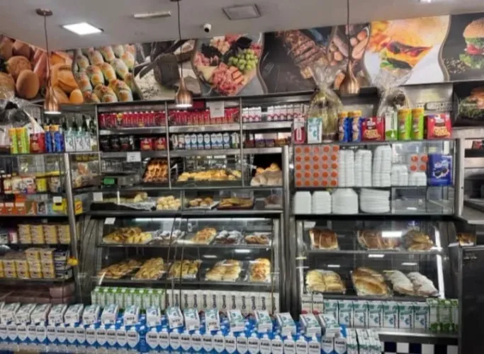 Padaria praia grd fatura 300 mil na baixa temporada oportunidade!